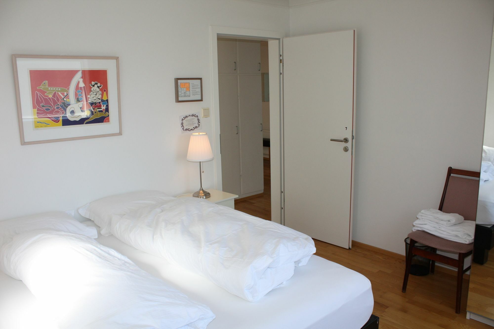 Brekkugata 33 Guesthouse 阿克雷里 外观 照片